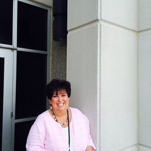 Meet your Posher, Sabrina